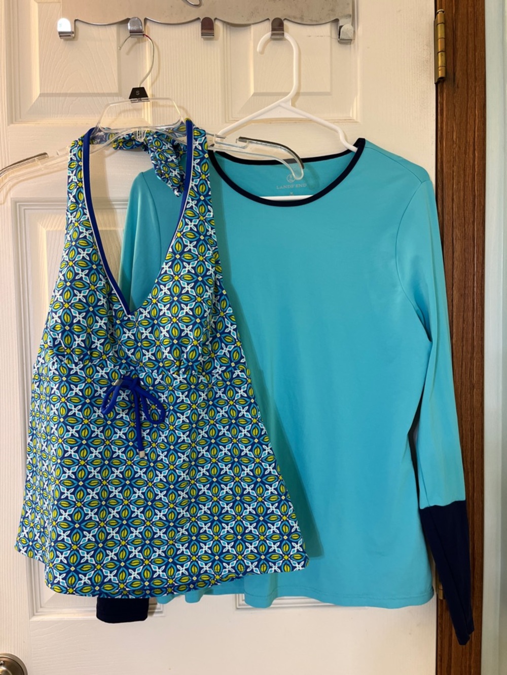 Lands End Blue Green Geometric Print Tankini Top & Aqua/Navy Blue LS Swim Top